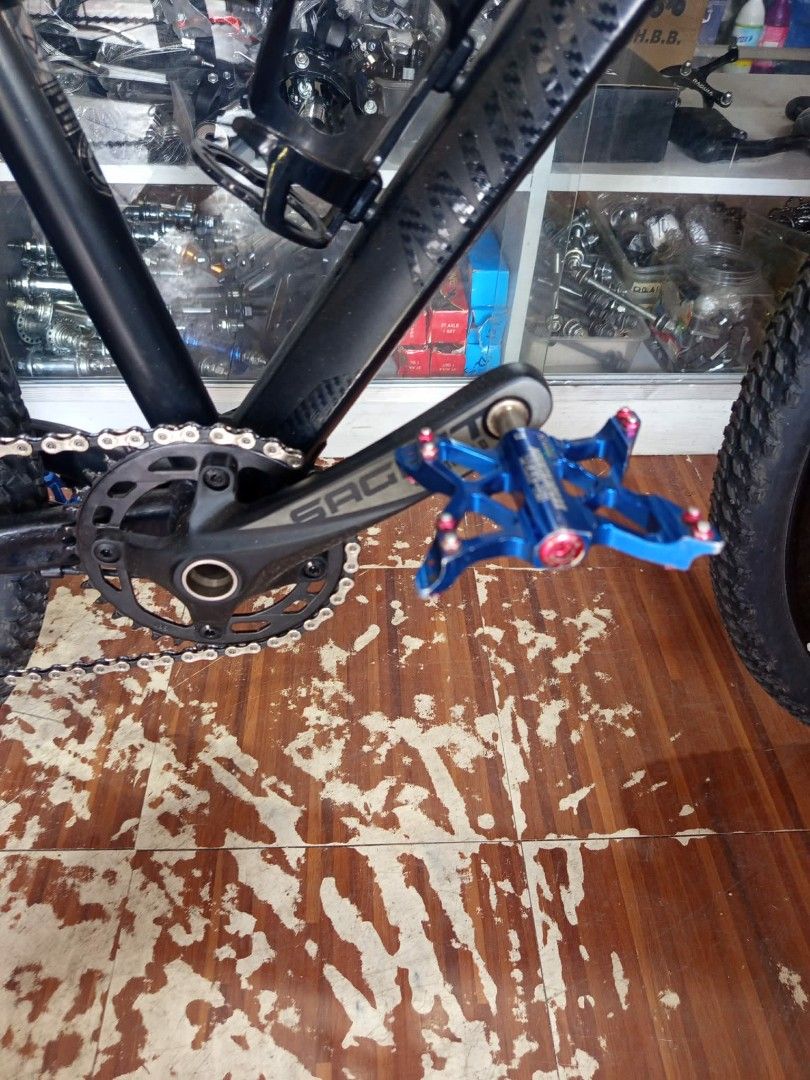 Mountainpeak MTB 27.5 (Category: Bicycles) located in Taytay. Submitted by reysalubon.mc (Listing ID 1461135551, Image 3). Description: For Sale: Lightly Used (halos bago po) Price: 20k nalang Location: Taytay, Rizal 👉 yung specs at other details nasa picture na po.
