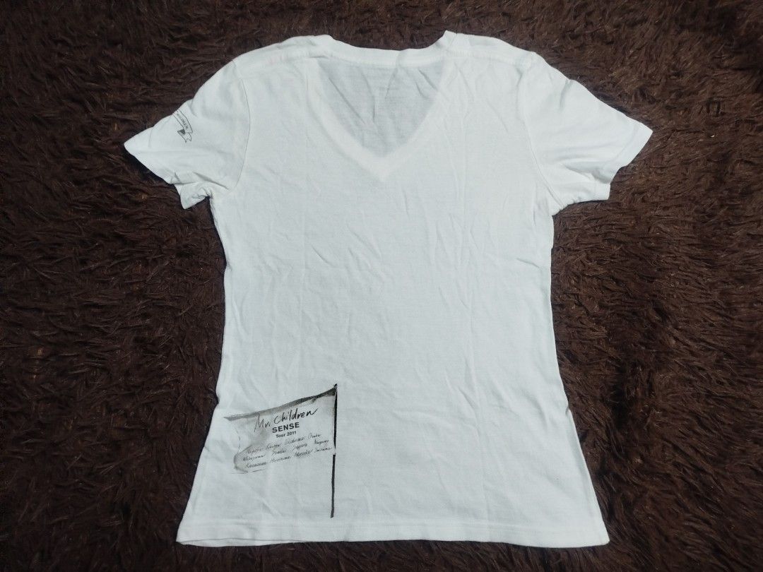 Mr. Children Sense Tour 2011 (Category: Shirts) located in San Juan City. Submitted by reddvelasquez4298 (Listing ID 1461233550, Image 2). Description: Mr. Children Sense Tour 2011 Size XS Made in Japan 15.5 Width 23.5 Length Good Condition Issues Discolorations check photos. 😊 500 pesos PM.