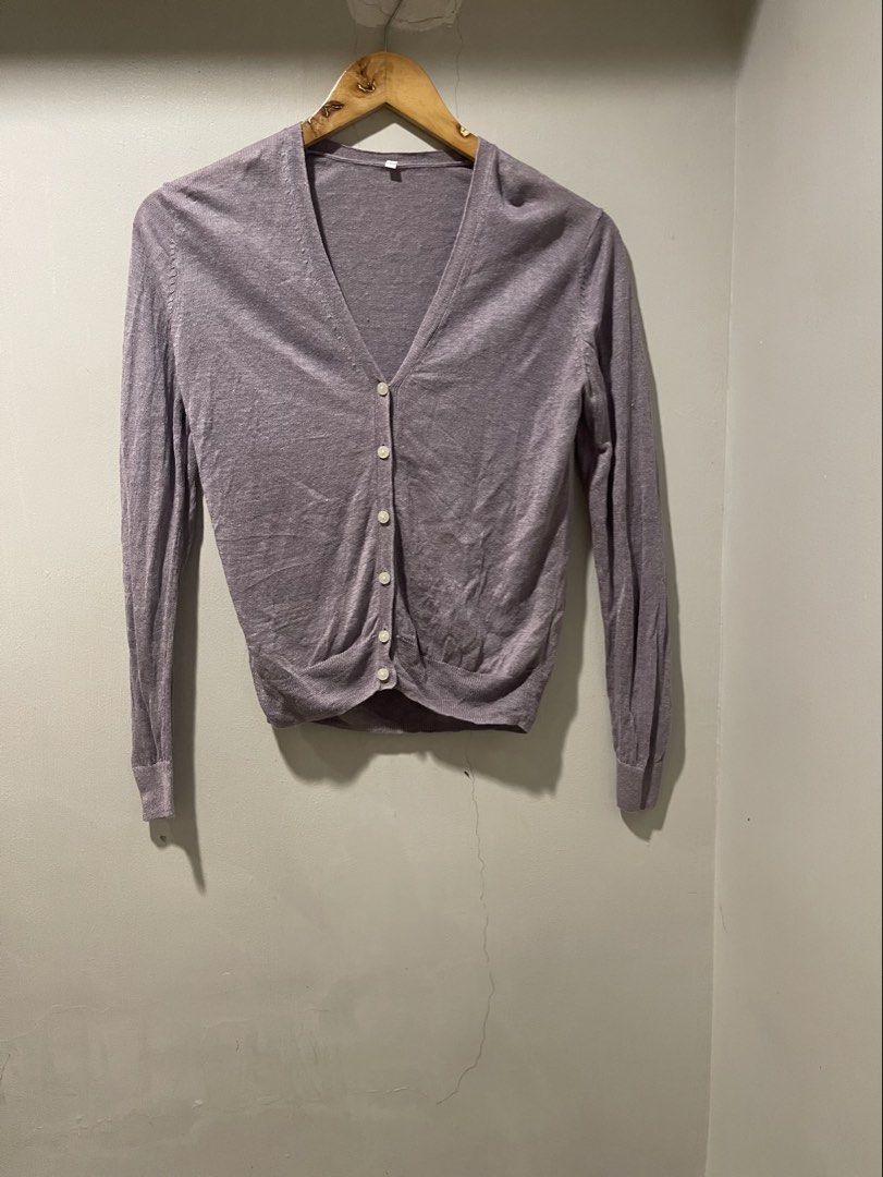Muji 100% linen cardigan (Category: Coats, Jackets and Outerwear) located in Quezon City. Submitted by booktt (Listing ID 1461310404, Image 2). Description: 100% linen small muji light purple .