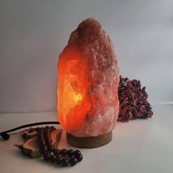Natural Himalayan Rock Salt Lamp (Category: Other Home Decor) located in Manila. Submitted by kairos_luckyonlineshop (Listing ID 1461267422, Image 3). Description: .