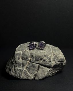 (Category: ) located in . Submitted by stonehausjewellery (Listing ID 1461298291, Image 1). Description: .