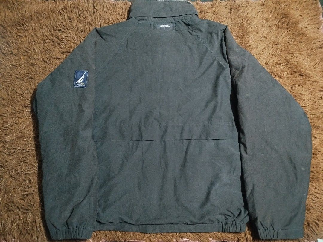 Nautica Fleece Lined Jacket (Category: Coats, Jackets and Outerwear) located in San Juan City. Submitted by reddvelasquez4298 (Listing ID 1461243184, Image 2). Description: Nautica Fleece Lined Jacket With Hood Size Large 25.5 Width 27.5 Length Good Condition Issues some fade parts, paint stains, hindi naman ganun kahalata check photos. 😊 950 pesos PM.