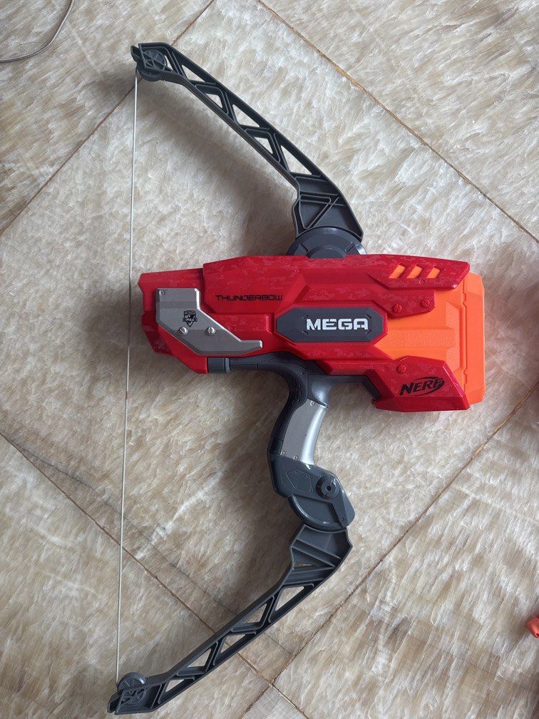NERF MEGA （分類：動作及對戰玩具）位於 Hong Kong。 由 bab89 提交（商品編號 1461206069，圖片 1）。簡介： Nerf Mega Thunderbow x 1 Nerf Mega Rotofury x 1 HKD 150 each or HKD 200 both Pickup Happy Valley 。