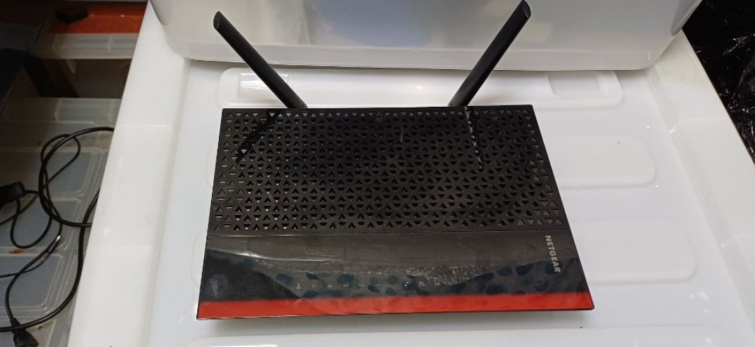 NETGEAR AC1200 WiFi Range Extender EX6200 (Category: Networking) located in Bacoor. Submitted by ricks01 (Listing ID 1461189340, Image 1). Description: - NETGEAR AC1200 WiFi Range Extender EX6200 - Boosts and extends your WiFi coverage - Features two antennas for improved signal strength - Includes Ethernet ports for wired connections - USB port for media streaming or charging - Tested and confirmed working.