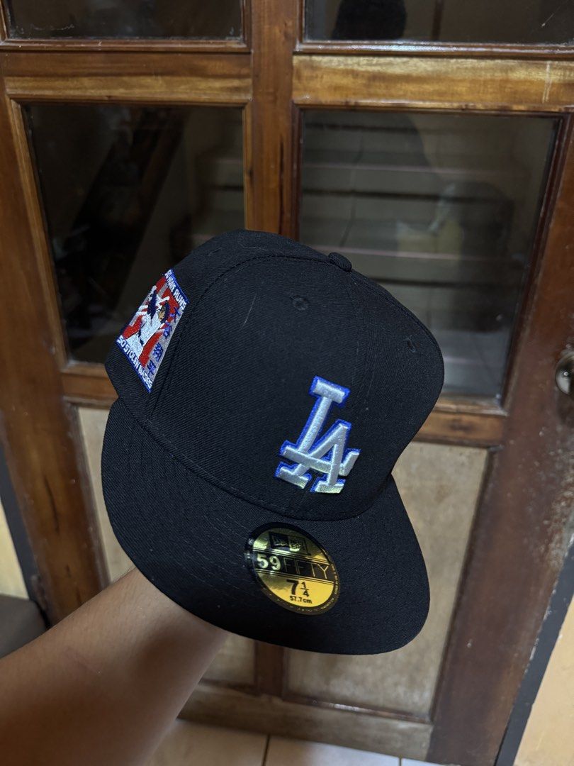 New Era caps (Category: Caps & Hats) located in Manila. Submitted by forbidden.thrift (Listing ID 1461137435, Image 1). Description: new era caps 500-600 price complete tags goods quality.