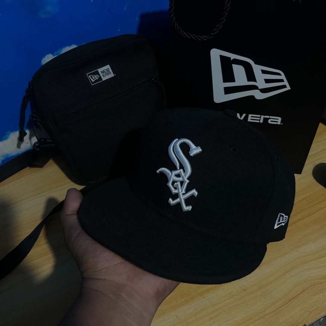 NEW ERA X SOX OG LOGO FITTED (Category: Caps & Hats) located in Zamboanga. Submitted by thriftbyeems (Listing ID 1461267265, Image 2). Description: Anyone interested? Authentic! ‼️ size 7 1/4.
