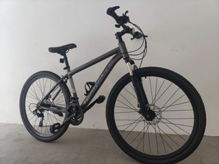 (Category: ) located in . Submitted by veloworks (Listing ID 1461146404, Image 1). Description: .
