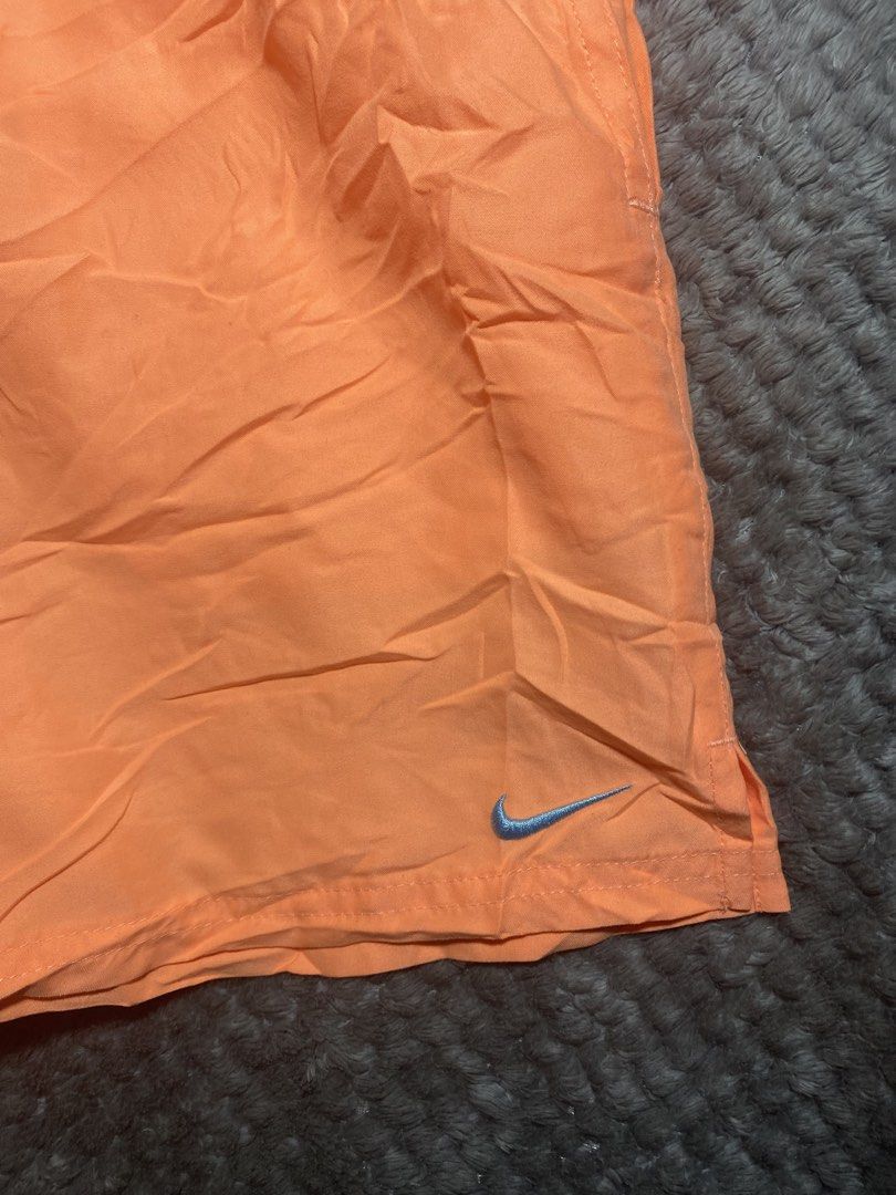 Nike (Category: Shorts) located in Prosperidad. Submitted by octaviorey80594 (Listing ID 1461271887, Image 3). Description: Fs‼️‼️ Nike short Excellent condition No issue Waist 28-32 Length 15 380+sf Pm if interested 📍Mindanao.