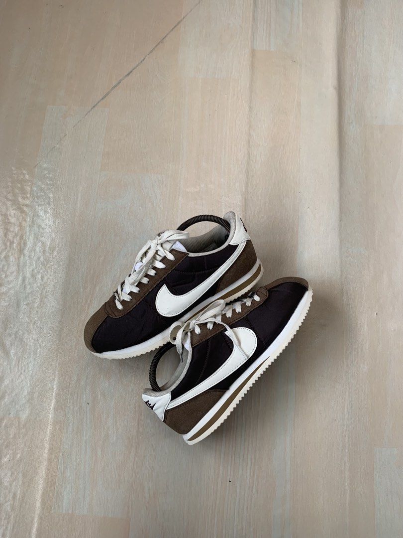 Nike Cortez Baroque Brown (Category: Sneakers) located in Cebu City. Submitted by fkayestuffs69 (Listing ID 1461321153, Image 2). Description: Nike Cortez Baroque Brown Preloved no box Uk 7 Us 8 Cm 26 Euro 41 Good as new No issues 2300 + shippingfee No Cop/Cod Loc Cebu City Pm.