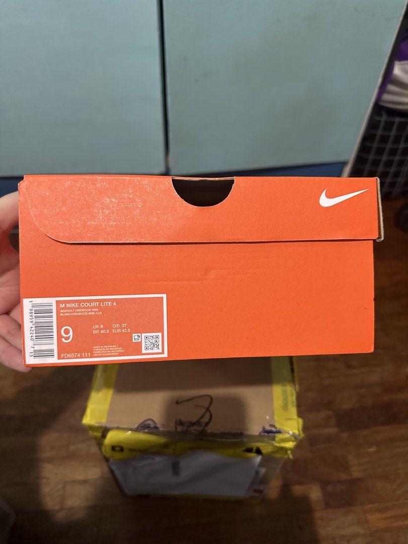 Nike Court Lite 4 (Category: Sneakers) located in Paranaque City. Submitted by nobledog.10bd34 (Listing ID 1461188578, Image 3). Description: Nike Court Lite 4 Brand New Men’s Tennis/Pickleball Shoes PHP 3,450 SRP: PHP 4,095 Color: White/Summit White/Linen/ Light Orewood Brown Size: US 9.