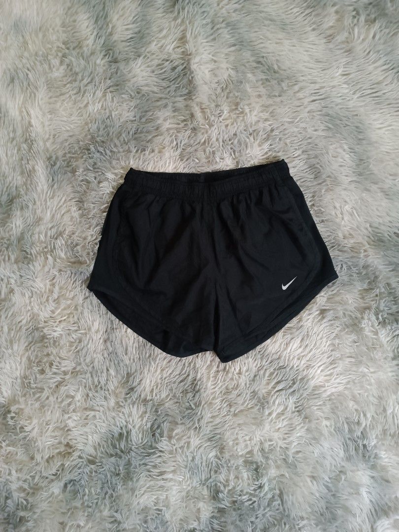 Nike Dri-fit Tempo Short (Category: Shorts) located in Mandaluyong City. Submitted by retro.199x (Listing ID 1461133774, Image 1). Description: SIZE SMALL ON TAG Waist: 26-33 Length: 10.5 Leg Opening: 12 EXCELLENT CONDITION.