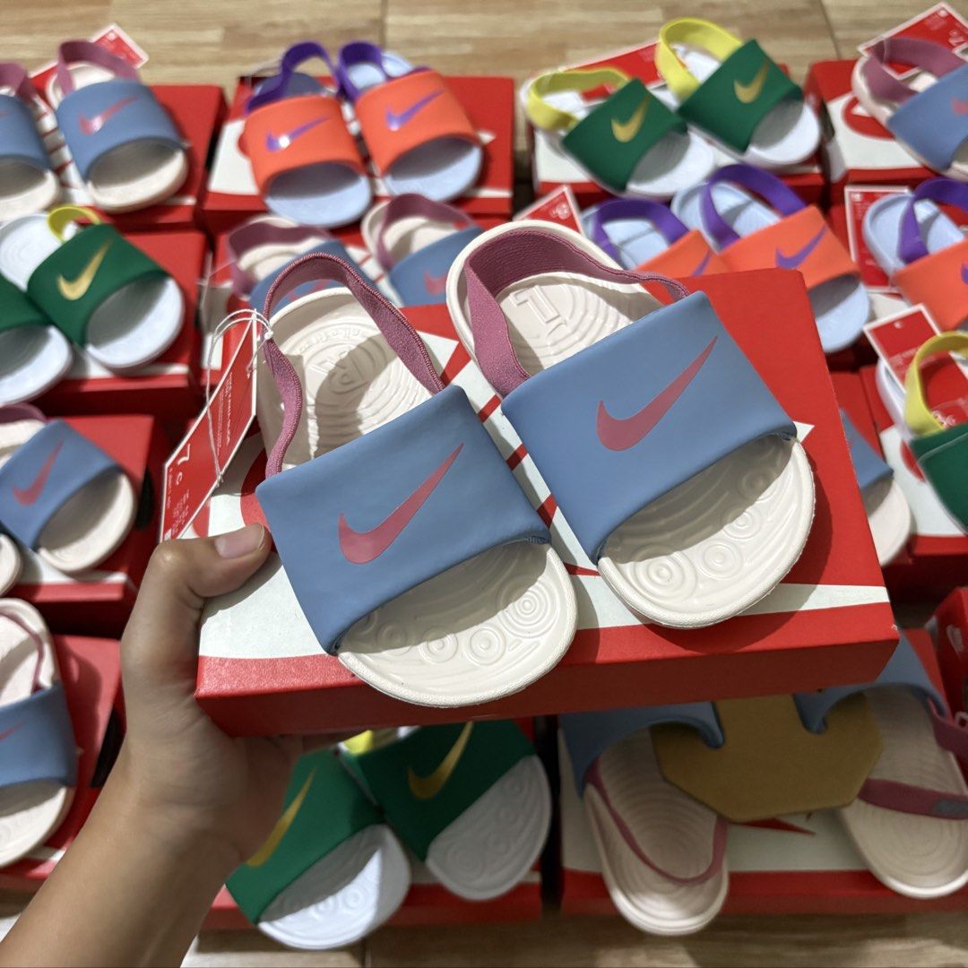 NIKE KAWA SLIDE (Category: Babies & Kids Fashion) located in Mandaluyong City. Submitted by alphafinds (Listing ID 1461252536, Image 1). Description: NIKE KAWA SLIDE • 100% Original Sizes: 6C/7C/8C/9C SRP: Php 1,195 Our price: Php 750 Location: Mandaluyong 📍 Ship via lalamove or JNT.