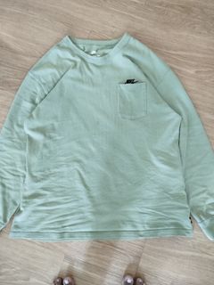 (Category: ) located in . Submitted by y2k_thriftkid (Listing ID 1461163227, Image 1). Description: .