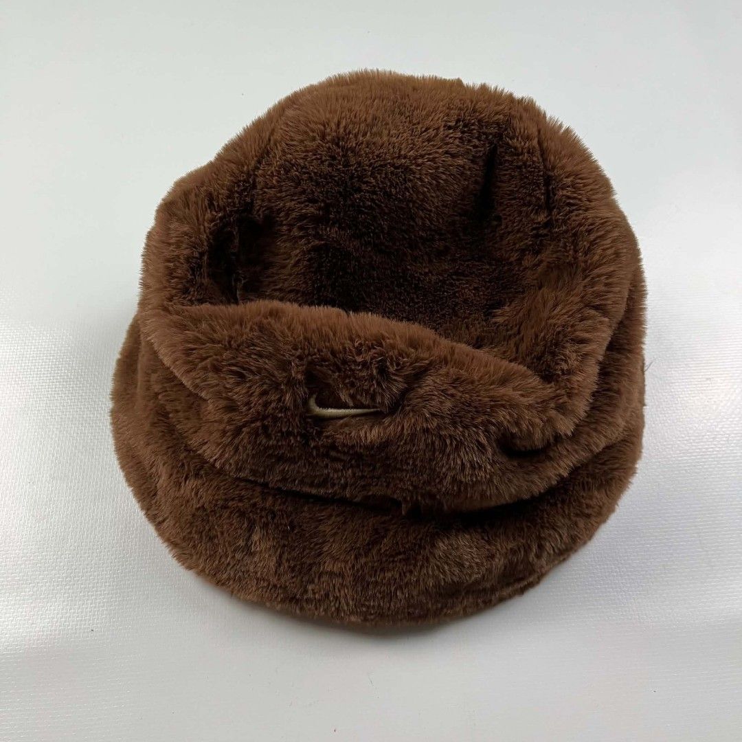Nike Naomi Osaka Bucket Hat (Category: Hats & Beanies) located in Lucena. Submitted by thrft-nd-sll (Listing ID 1461230131, Image 1). Description: Nike Naomi Osaka Bucket Hat Size Medium Like New Condition Need Wash .