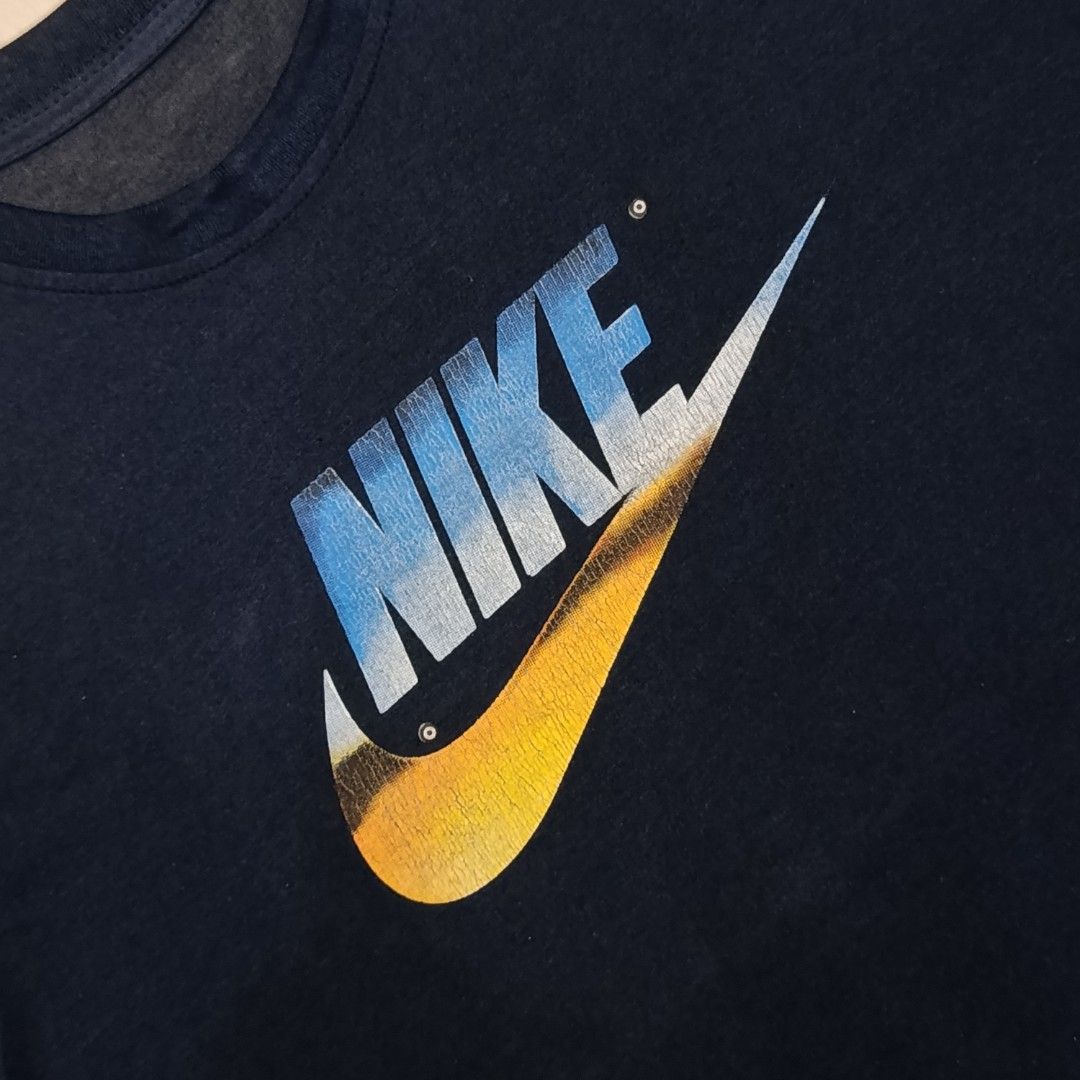 Nike Navy Dri FIT Tshirt (Category: Tshirts & Polo Shirts ) located in Manila. Submitted by jerrykyle (Listing ID 1461128081, Image 2). Description: Width - 19.5 Length - 27.5 Made in Thailand 100% Cotton Ways of getting the item: Pick up or Meet up ( 📍Pampanga) J&T Express Delivery .
