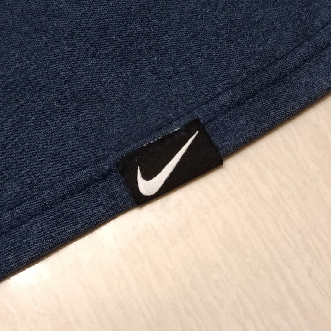Nike Navy Dri FIT Tshirt (Category: Tshirts & Polo Shirts ) located in Manila. Submitted by jerrykyle (Listing ID 1461128081, Image 3). Description: Width - 19.5 Length - 27.5 Made in Thailand 100% Cotton Ways of getting the item: Pick up or Meet up ( 📍Pampanga) J&T Express Delivery .