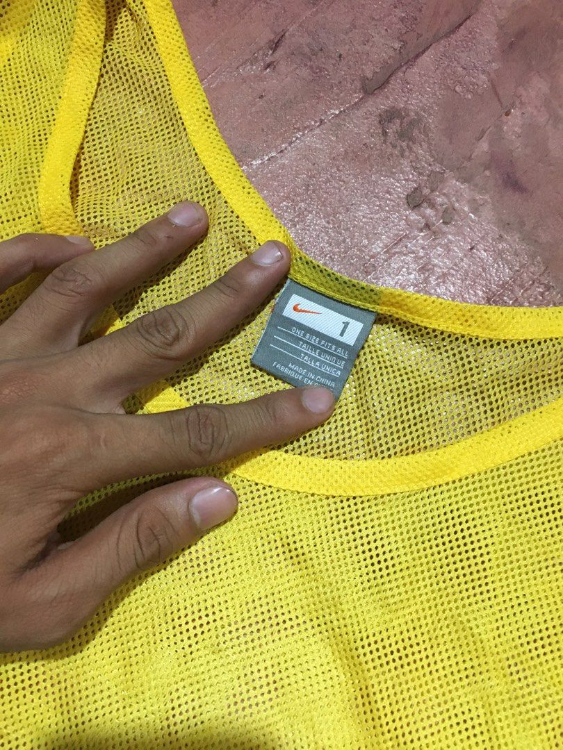 NIKE Sando (Category: Activewear) located in Cagayan de Oro. Submitted by rosellersumod-ong (Listing ID 1461263988, Image 3). Description: asnew condition No issue Authentic cr10/10 21/25.