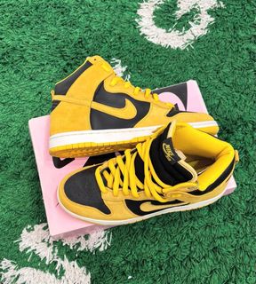 (Category: ) located in . Submitted by teamretailkickz (Listing ID 1461189400, Image 1). Description: .