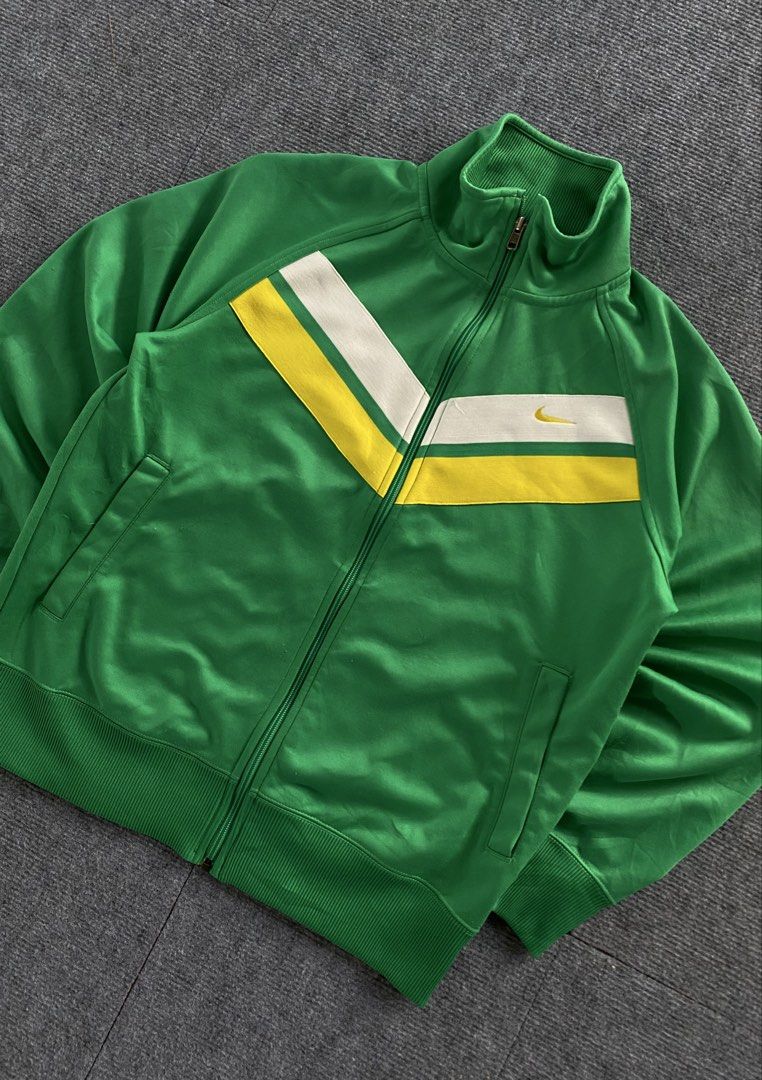 Nike trackjacket (Category: Coats, Jackets and Outerwear) located in Manila. Submitted by j4y_thrift (Listing ID 1461176682, Image 2). Description: Note: Color may due to lightning conditions please please manage your expectations since item are used.