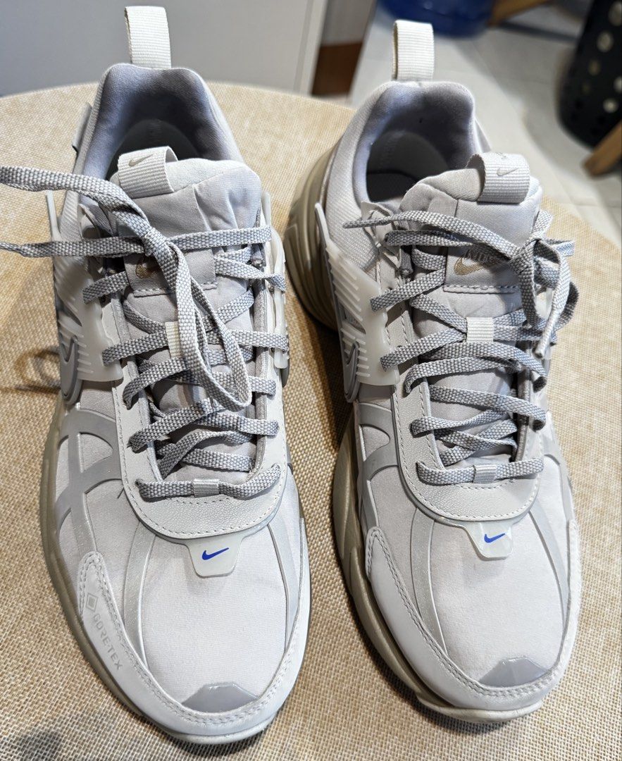Nike V2K Run GTX "LT Iron Ore" Sneakers (Category: Sneakers) located in Cebu City. Submitted by jov_146 (Listing ID 1461270430, Image 3). Description: - Brand: Nike - Model: V2K Run GTX - Feature: Gore-Tex Waterproof - Color: LT Iron Ore - Size: UK 6.5 (Mens) / EUR 39 - Condition: Comes with original box - Ideal for: Running and everyday wear.