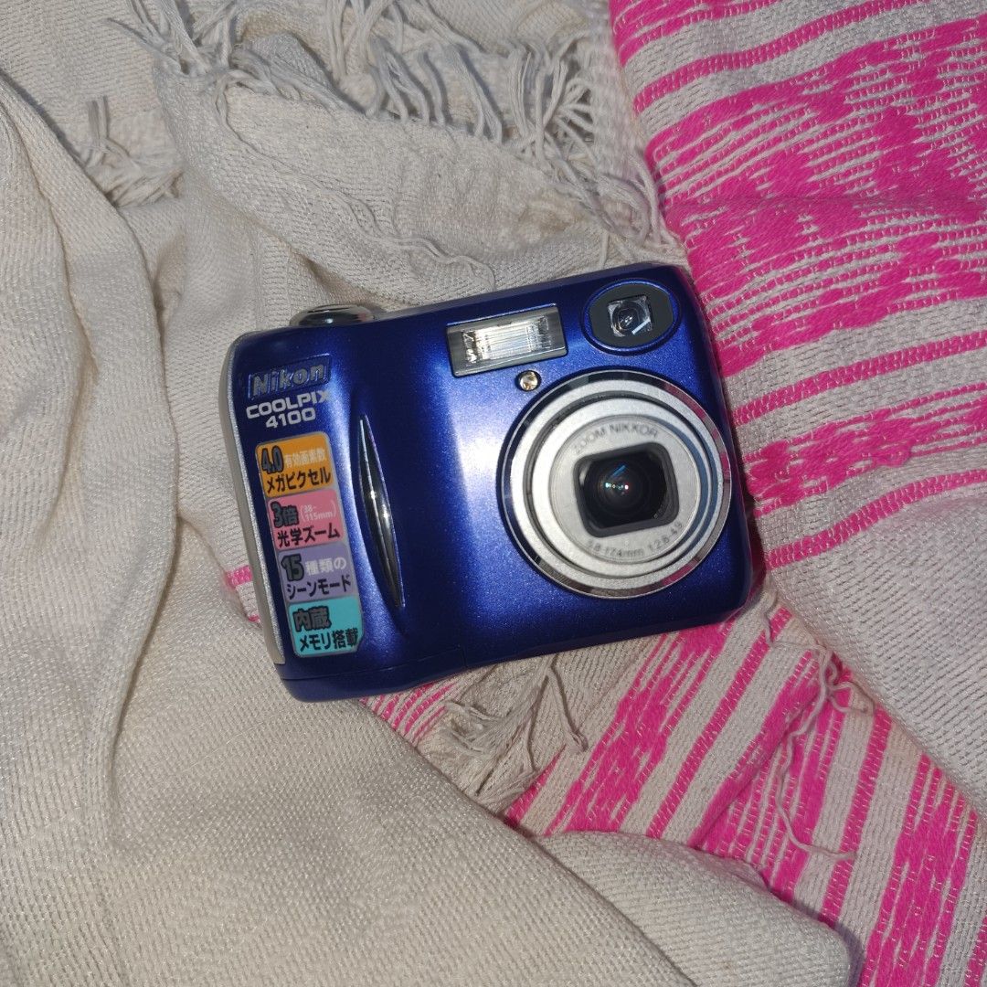 Nikon Coolpix 4100 With Box (Category: Cameras) located in Ilagan. Submitted by bajustine (Listing ID 1453010636, Image 2). Description: ‎[WORKING] Nikon Coolpix 4100 (BOXED!) ‎🏷️₱2399 + shipping fee‼️ 📍ILAGAN, Isabela 3300 ‎ ‎SAMPLE SHOTS 📸: https://drive.google.com/drive/folders/1SvUmUCdvqYuK8q4p-3PLzCUSIjPi6G07 ‎ + 10/10 Body condition (Little to NO scratches) ✨ + Clear picture/output 📸🖼️ - LCD Burn (Doesn't affect output !) 🪄 ‎ ‎Inclusi