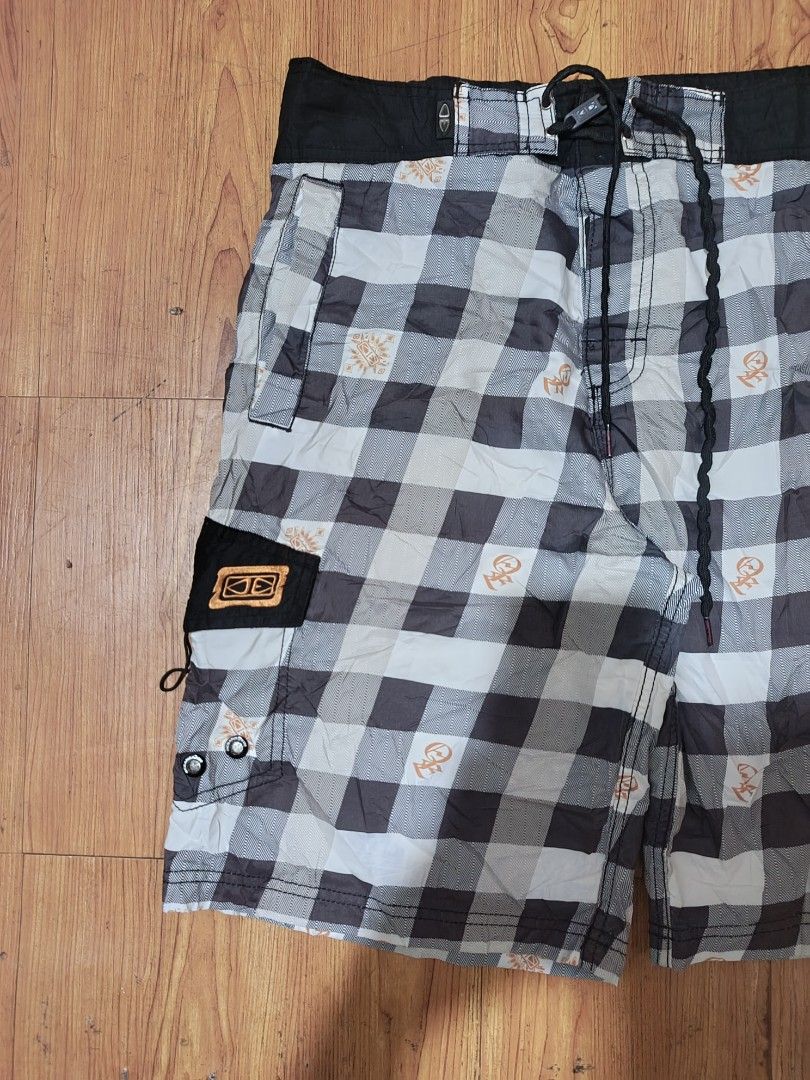 OCEAN EARTH (Category: Swim Trunks & Board Shorts) located in Calabanga. Submitted by just-thrift (Listing ID 1461203376, Image 2). Description: OCEAN EARTH ‎GOOD CONDITION ‎GUSOT LANG YAN BAGONG KUHA LANG YAN GALING BALE ‎COLOR RATE:9.5/10 ‎SIZE:34 ‎THIGH:13 ‎LENGTH:23 ‎LEG OPENING:12 ‎.