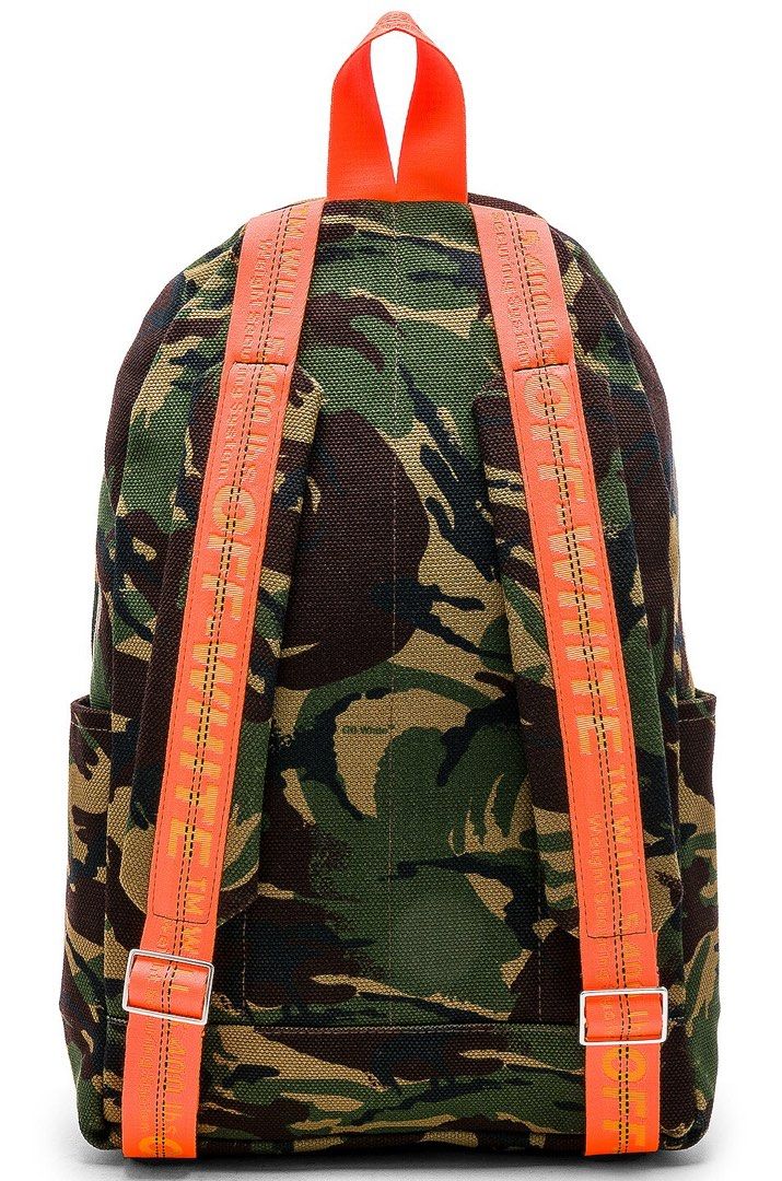 Off-White Camo Backpack nbhd bape human made （分類：背包）位於 Hong Kong。 由 mr_dumble 提交（商品編號 1461241036，圖片 2）。簡介： Off white Camo Daypack Very thick and durable canvas 95% new with all tags。