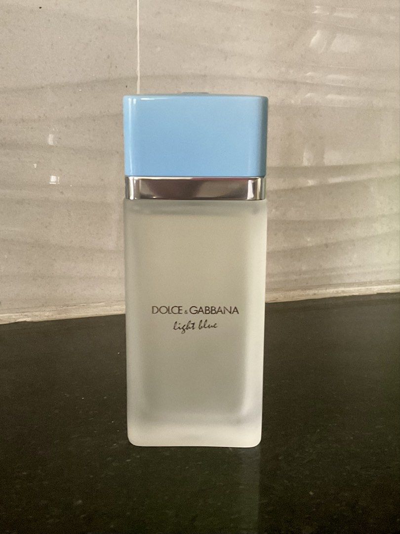 OG Dolce & Gabbana Light Blue 100ml (Category: Fragrance & Deodorants) located in Bauang. Submitted by __prelovedbyriri (Listing ID 1461152322, Image 1). Description: MOP: GCash + shipping fee MOD: J&T only No box as it is directly sourced from the USA through Balikbayan Box.