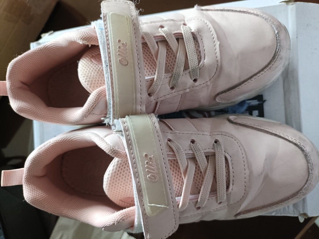 Ollie Pink Velcro Strap Sneakers (Category: Sneakers) located in Muntinlupa City. Submitted by nkhernande06409 (Listing ID 1461273127, Image 1). Description: - Pink Ollie sneakers - Features velcro straps and laces for easy on/off - Ideal for everyday wear - Shows some signs of use on soles and toe area - Still has plenty of life left - Great for active kids.