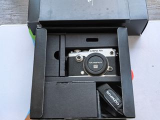 （分類：）位於 。 由 gdmarkii 提交（商品編號 1461164503，圖片 1）。簡介： 。