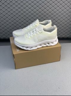 （分類：）位於 。 由 sneakerssssssssssss 提交（商品編號 1461125766，圖片 1）。簡介： 。