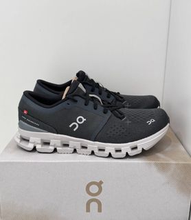 （分類：）位於 。 由 sneakerssssssssssss 提交（商品編號 1461133761，圖片 1）。簡介： 。