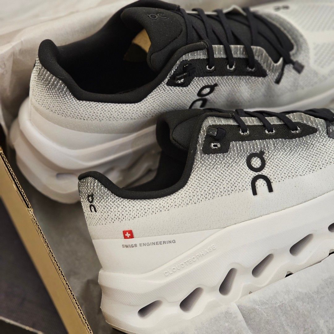 ON Cloudtilt Black Ivory (Category: Sneakers) located in Tagaytay City. Submitted by unboxd.it (Listing ID 1461300634, Image 2). Description: unboxd.it ARCHIVE SALE 📦 ON Cloudtilt Black Ivory Sizes: 8 US W | 25 cm - SOLD 9 US W | 26 cm 9.5 US W | 26.5 cm Complete with OG box P9,500 ONLY — FIRM NO RESERVATIONS. FIRST TO PAY GETS IT. 💰.