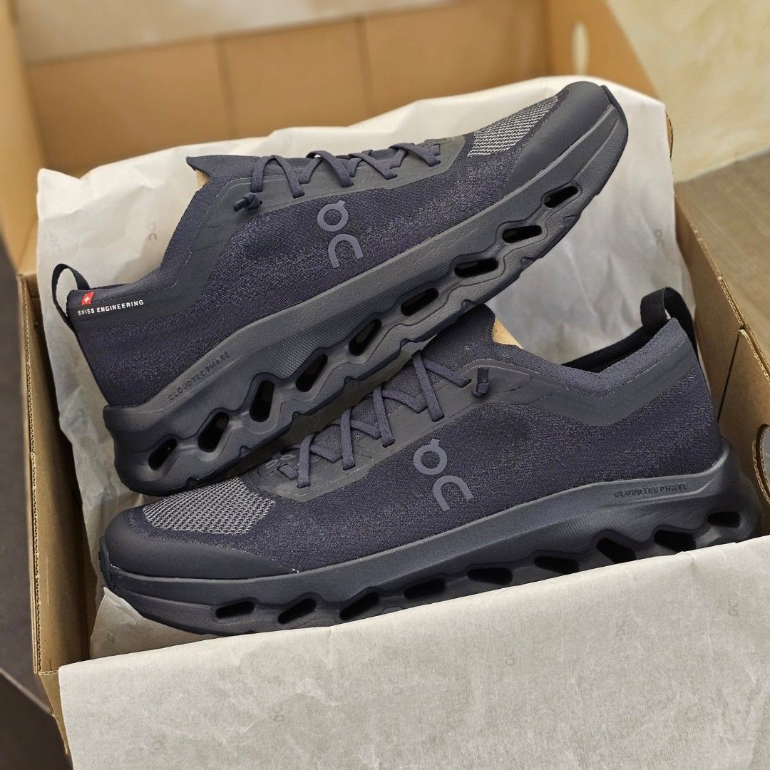 ON Cloudtilt Moon Graphite Ink (Category: Sneakers) located in Tagaytay City. Submitted by unboxd.it (Listing ID 1461302307, Image 1). Description: unboxd.it ARCHIVE SALE 📦 ON Cloudtilt Moon Graphite Ink Sizes: 10 US M | 28 cm Complete with OG box P10,500 ONLY — FIRM NO RESERVATIONS. FIRST TO PAY GETS IT. 💰.
