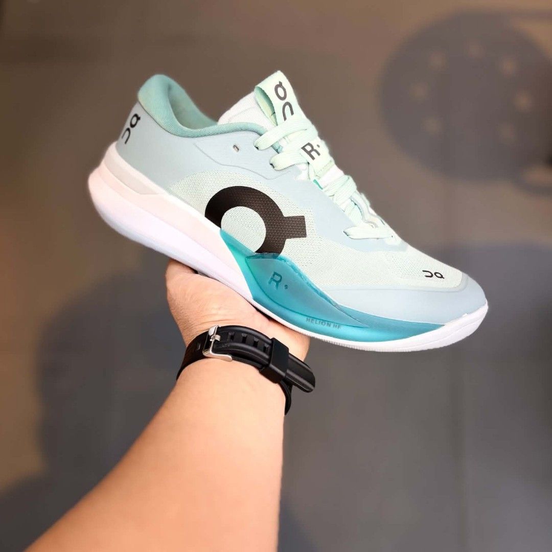 On The Roger Pro 3 ❤ (Category: Casual Shoes) located in Manila. Submitted by johnricoma60523 (Listing ID 1461141993, Image 3). Description: For more details? Just pm on me🫰 📍All size available 📍Open for COD/meet up or gcash payment 📍F you want to order I give you best High Quality💯 📍Thank you for trusting me🫡🫶.