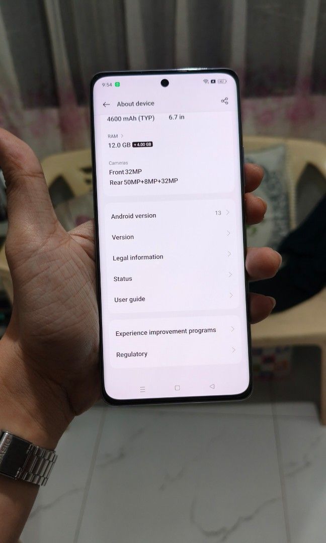 Oppo Reno 10 Pro 5G (Category: OPPO) located in Manila. Submitted by pandicocoo (Listing ID 1461268110, Image 2). Description: Condition: 10/10 (Brand New / Open Box test-check lang, smooth na smooth, no scratches, zero issues) * Status: Kaka-unbox lang, test check unit, fully operational, 100% smooth. * Inclusions: Complete original box, original 80W SUPERVOOC fast charger, Type-C cable, SIM ejector, manual, and free clear case. * Color: Glossy 