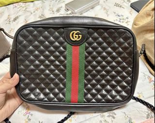 (Category: ) located in . Submitted by luxurycollectionhouse (Listing ID 1461217896, Image 1). Description: .