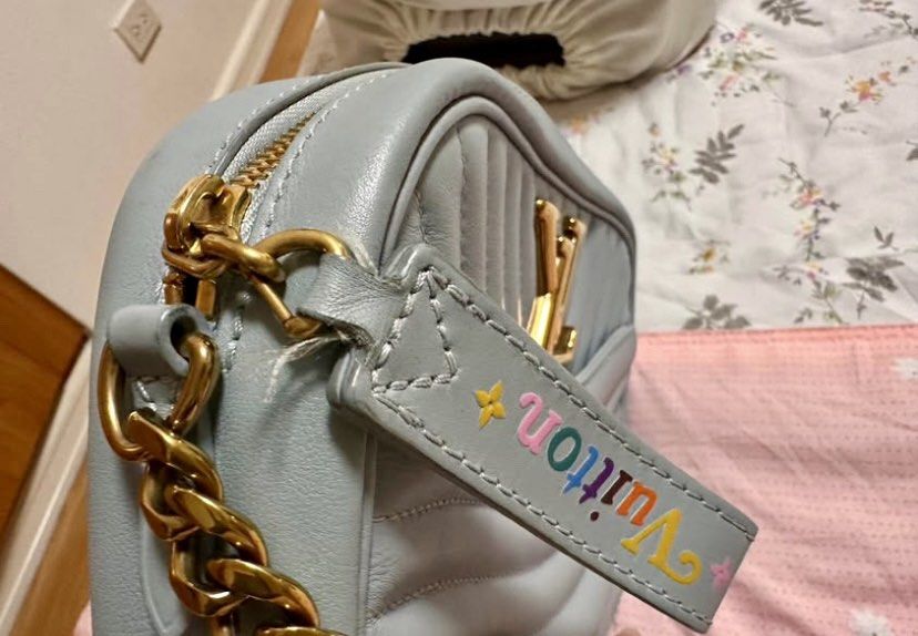 Original Louis Vuitton New WAVE Camera Bag🔥 (Category: Luxury Bags & Wallets) located in Cebu City. Submitted by luxurycollectionhouse (Listing ID 1461211990, Image 2). Description: Inclusions: ORIGINAL LV Dustbag And Box..
