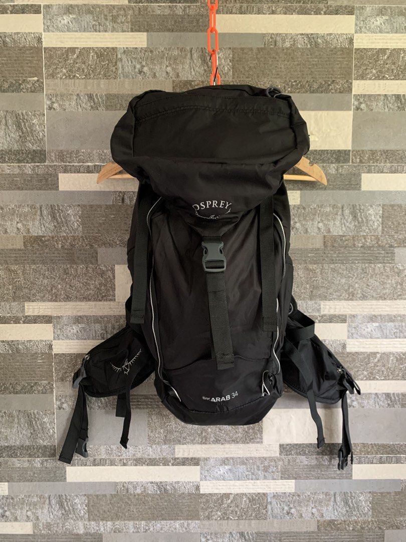 Osprey Skarab 34l (Category: Backpacks) located in Cagayan de Oro. Submitted by densho69 (Listing ID 1461320289, Image 1). Description: Like new No rain cover Capacity & Volume: 34 LitersWeight: Approximately 915g to 1000g Dimensions: 62 x 34 x 24 cm.