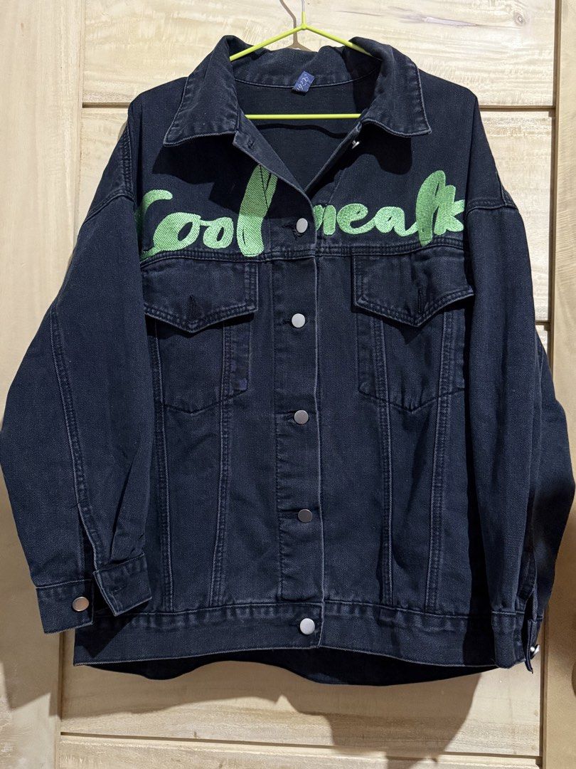 OVERSIZED BLACK DENIM STATEMENT JACKET (Category: Coats, Jackets and Outerwear) located in Calapan. Submitted by shop_storeal (Listing ID 1461128693, Image 1). Description: OVERSIZED BLACK DENIM STATEMENT JACKET Color: Washed Black / Dark Charcoal Denim Size: Fits Large to Extra Large (Oversized Boxy Fit) • Condition: Excellent pre-loved condition! Sturdy, high-quality denim structure. • Perfect for: Streetwear outfits, festival fits, or making a