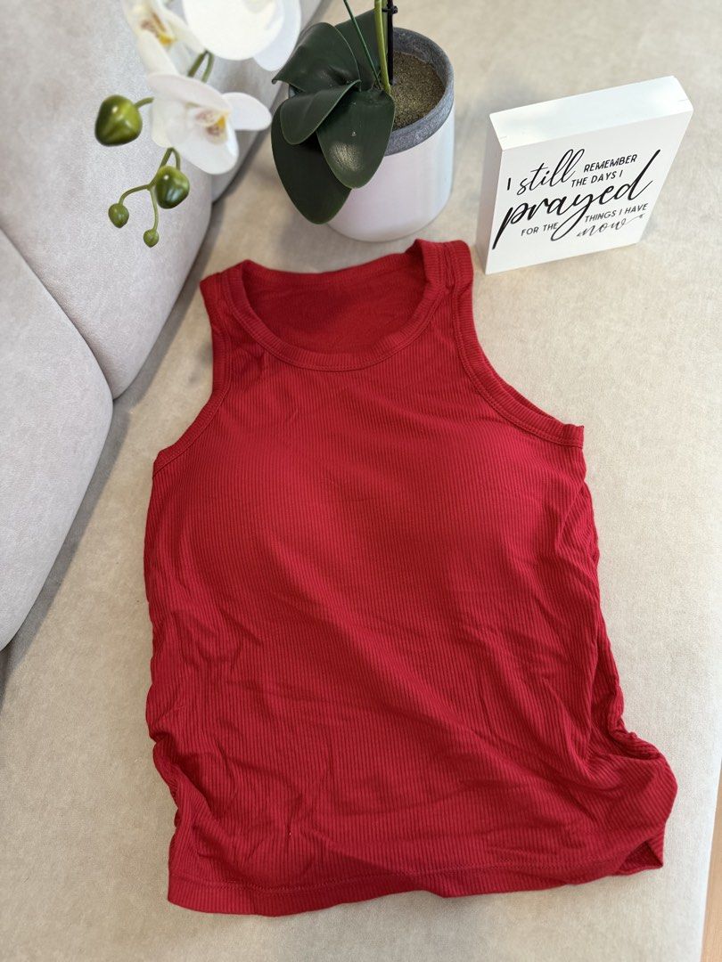 Padded Tank Tops - Various Colors (Category: Sleeveless) located in Santa Cruz. Submitted by imkikay (Listing ID 1461233966, Image 1). Description: - Bundle of 6 ribbed tank tops P900 - Colors included: Red, Black&White, Navy, Brown, Grey, Charcoal - Styles: Racerback - Material: Comfortable and stretchy - Perfect for layering or wearing alone - Ideal for everyday wear.