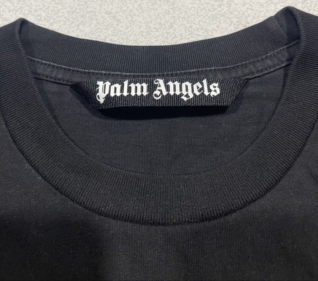 Palm Angels Tshirt (Category: Tshirts & Polo Shirts ) located in Mandaue City. Submitted by MJ_80 (Listing ID 1461196622, Image 3). Description: Palm Angels Tshirt Size XS Dimes: 19 X 27 See photos for measurements Color rate & Condition: 9.9/10 Price: 1,000.