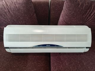 (Category: ) located in . Submitted by 2ndhand_aircond (Listing ID 1461175105, Image 1). Description: .