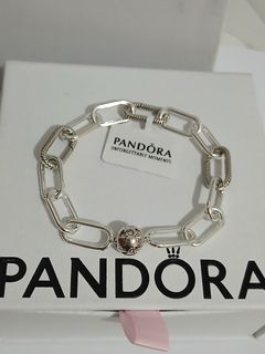 (Category: ) located in . Submitted by mycloset2025 (Listing ID 1461296145, Image 1). Description: .