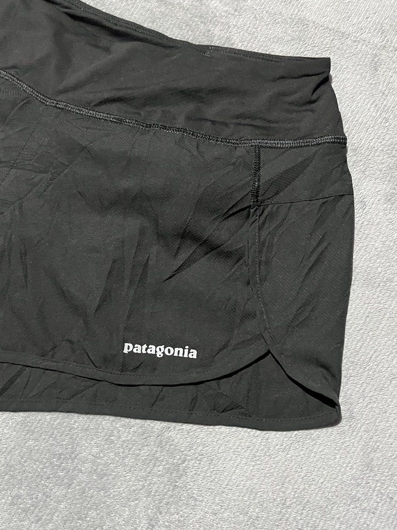 PATAGONIA WOMENS STRIDER SHORT (Category: Activewear) located in Nabua. Submitted by nopfinds (Listing ID 1461234572, Image 3). Description: PATAGONIA WOMENS STRIDER SHORT SIZE MEDIUM WAIST-28-34 MINE FOR🔖₱380+sf AS NEW CONDITION COLO MAY VARY DUE TO LIGHTING .