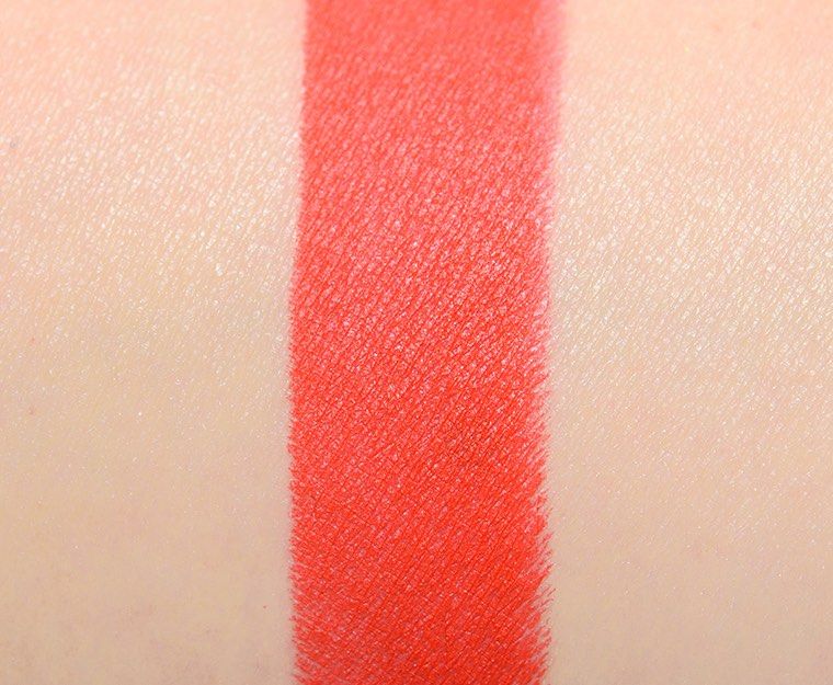 Patrick Ta Precision Lip Crayon in She’s not from Here (Category: Makeup) located in Taytay. Submitted by betterthanbare (Listing ID 1461188822, Image 2). Description: .