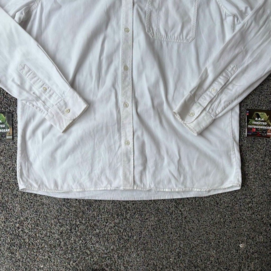 Peak Performance Long Sleeve Shirt Men’s (Category: Formal Shirts) located in Caloocan City. Submitted by rjlthrifts (Listing ID 1461323942, Image 3). Description: Peak Performance Long Sleeve Shirt Men’s Excellent Condition Color Rate 10/10 30 Length 23 Width No Issue. Price. 1,280 Loc. South Caloocan Courier. J&T And Flash Express.