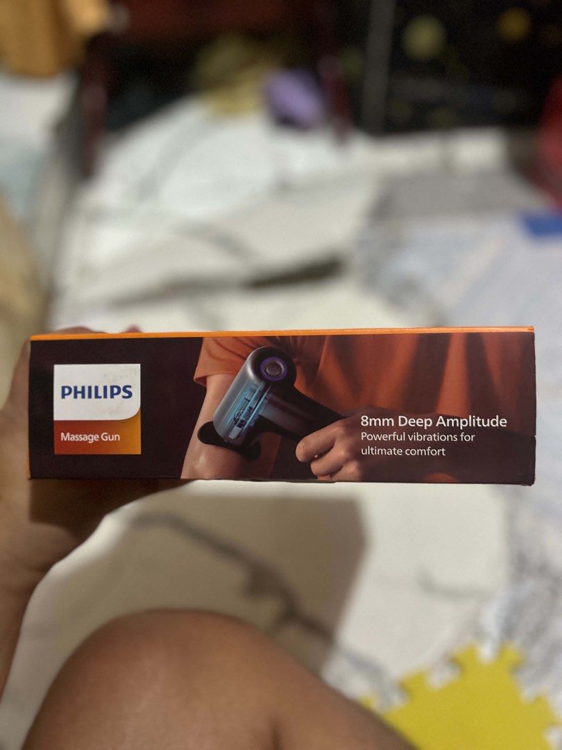 Philips Massage Gun PPM7325 |8mm (Category: Massage Devices) located in Quezon City. Submitted by cosmicwater_656106 (Listing ID 1461196072, Image 3). Description: No issue Good as new Only used 3 times RFS - Too big po and mabigat for my mother 2,400 Php Meet up only po.