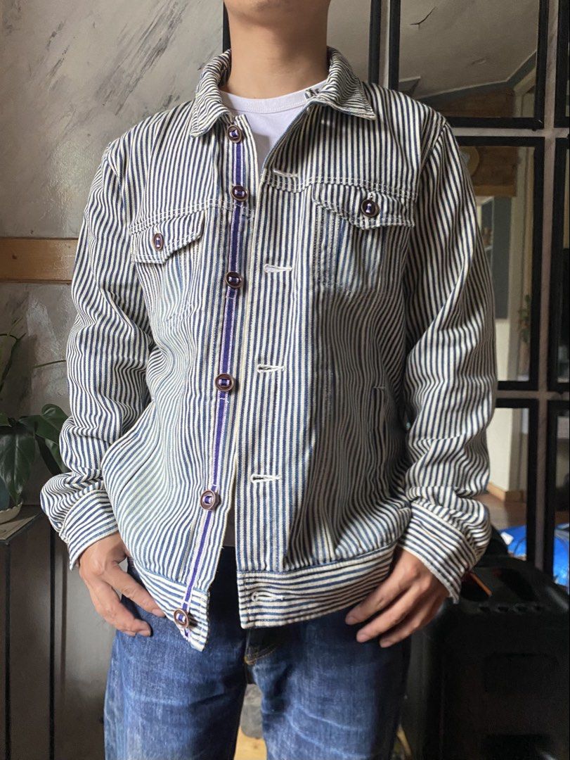 Pinc Ponc Rail Road Selvedge Work Jacket (Category: Coats, Jackets and Outerwear) located in Baguio. Submitted by archival.store (Listing ID 1461260640, Image 1). Description: Size tagged:L Issue:none Width:21.5 Length:27 Shoulder:18 Sleeve:26 Mine:990.