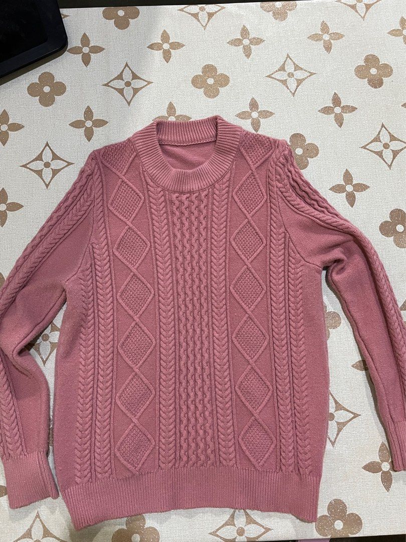Pink Cable Knit Sweater (Category: Longsleeves) located in Bocaue. Submitted by littlekiwi_ (Listing ID 1461233323, Image 1). Description: Cozy Pink Sweater Size - Small - 25x18.